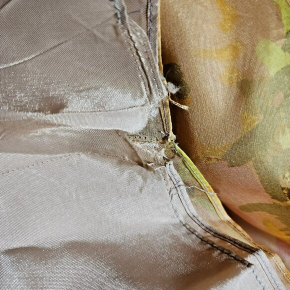 Badgley Mischka Peach Floral Dress – Size 14 – Scoop Neck – Sleeveless - Picture 3 of 9